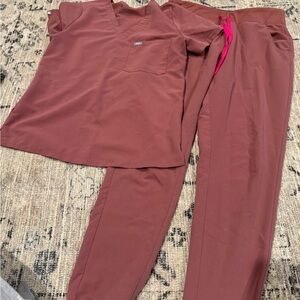 Figs Mauve Scrub Set